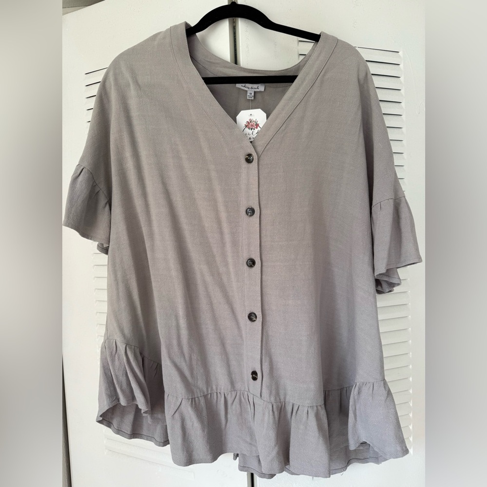 New Look Light Gray Ruffle Sleeve Blouse